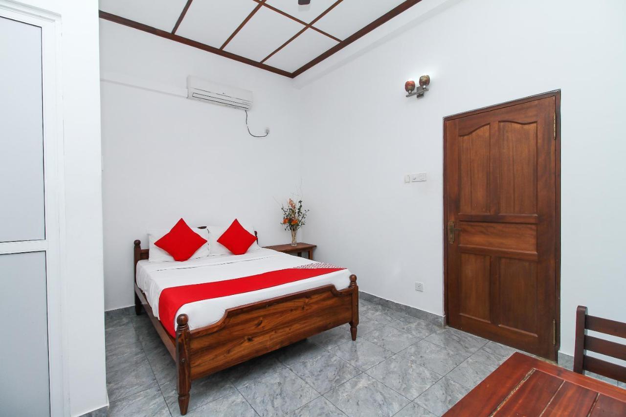 Leo's Hotel 3*