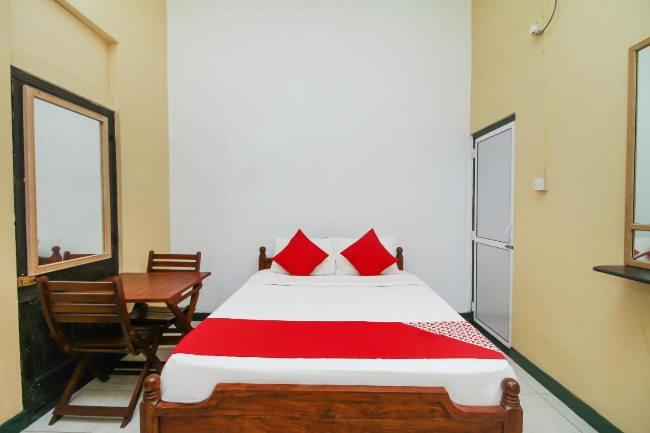 Hotel Leo's