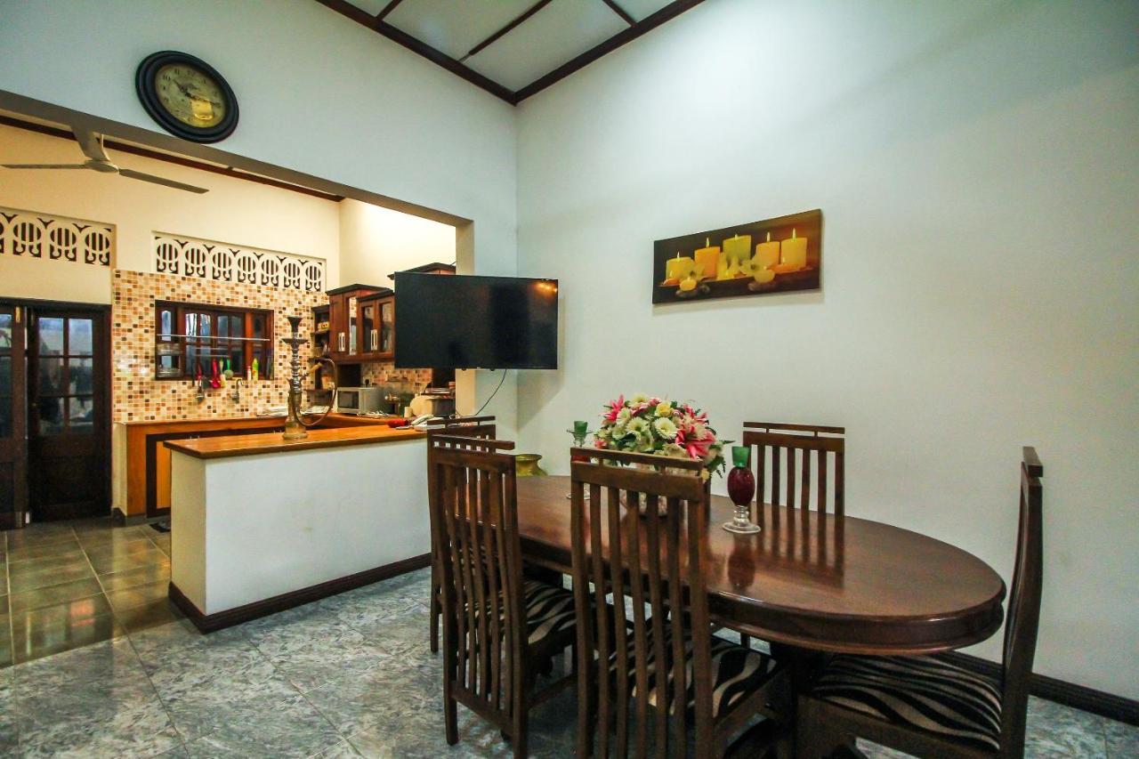 Leo's Hotel 3*
